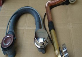 Xi phông/ xả đạp bồn tắm massage